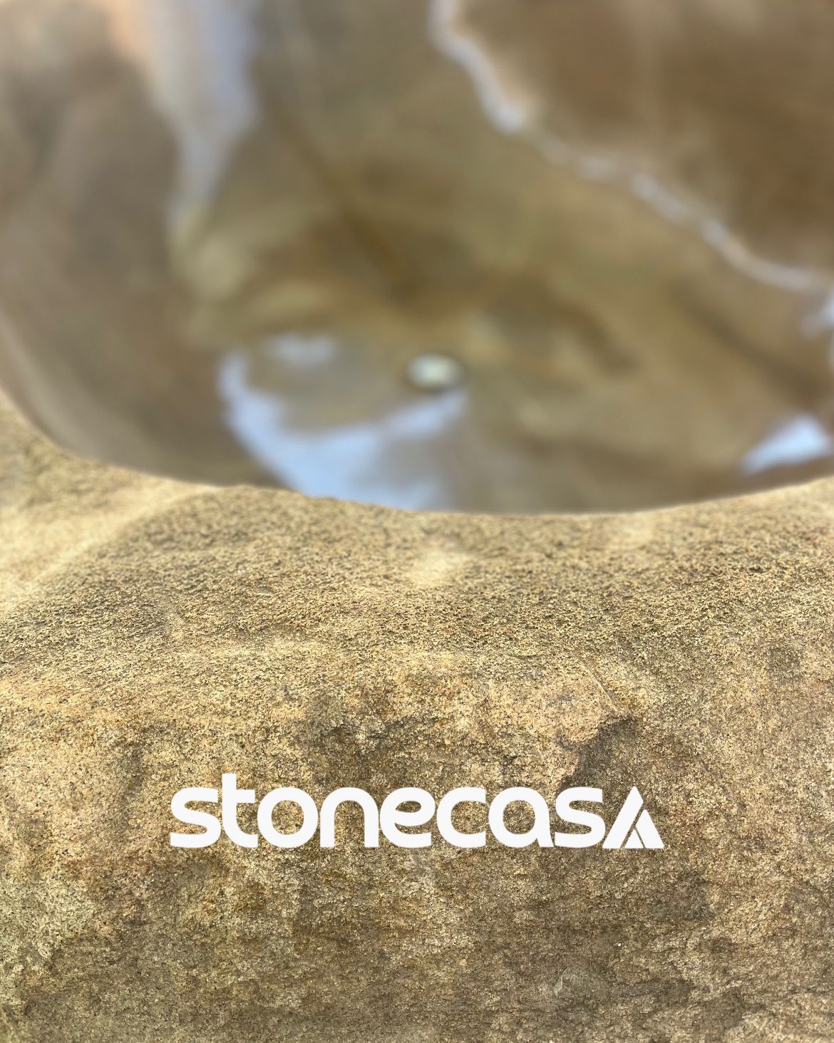 Banheira de Pedra Bam Bam | A Era das Pedras Stone Casa® — Pedras Naturais Eco-Friendly Banheira de Pedra Bam Bam — A Era das Pedras Stone Casa® eco-friendly